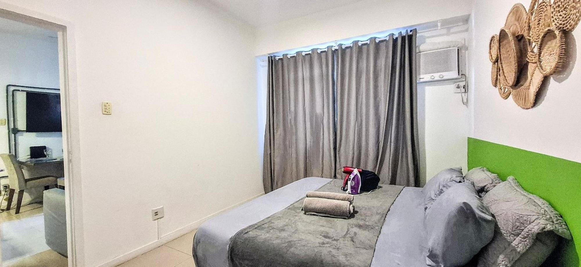 Must Leblon - Pacote: 4 Hospedes, + 1 Ticket Rio de Janeiro