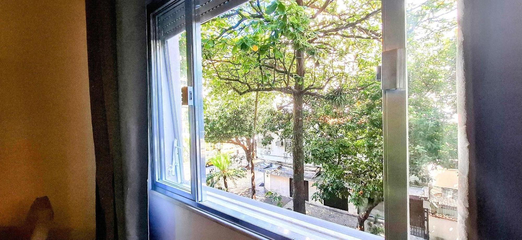 Must Leblon - Pacote: 4 Hospedes, + 1 Ticket Apartment *